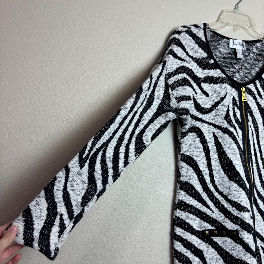 Joseph Ribkoff Zebra Print Cardigan Womens 12 Black White Studded Glam Punk Chic - Picture 3 of 11